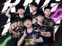 九游娱乐- 巴黎圣日耳曼 教练 