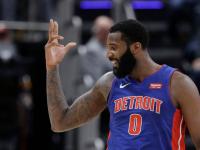 九游娱乐-滇池战狼队对阵川蜀朱雀队，橄榄球锦标赛险胜，内线统治篮板——目标直指冠军的简单介绍