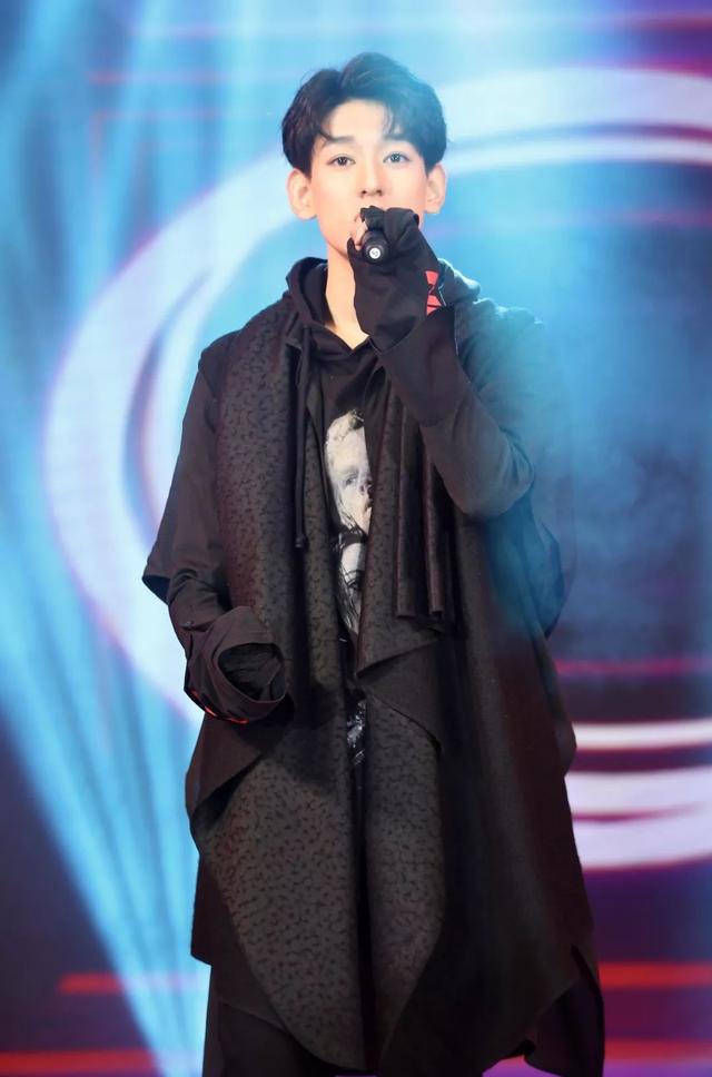 关于Ming新星爆冷表现惊艳,切尔西未来可期!的信息 关于Ming新星爆冷表现惊艳,切尔西未来可期!的信息